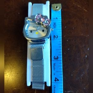 Silver Hello Kitty Watch (NIP)